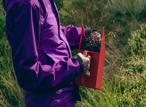 Travelling to Location